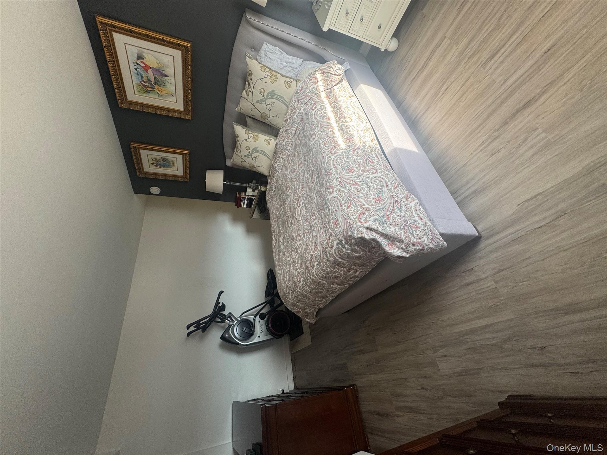 9 Fordham hill Oval # 17C, Bronx, NY 10468