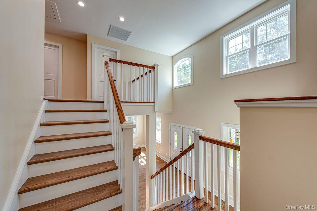 597 Pulaski, Kings Park, NY 11754