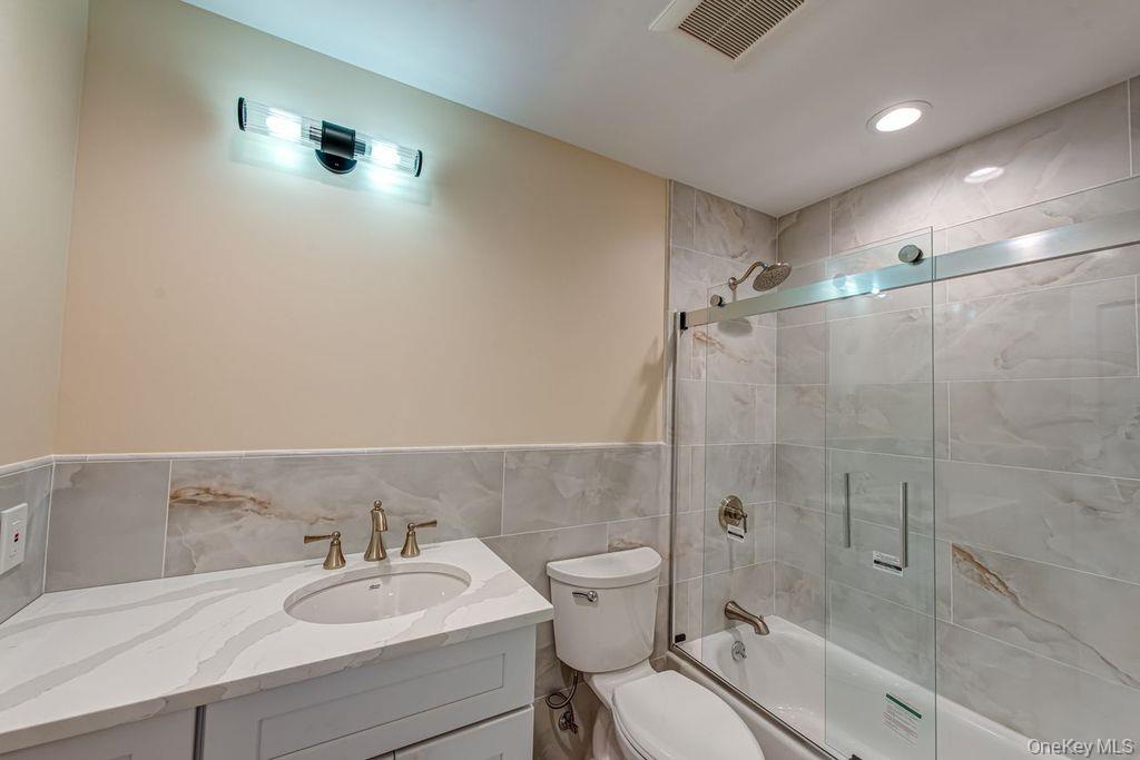 597 Pulaski, Kings Park, NY 11754