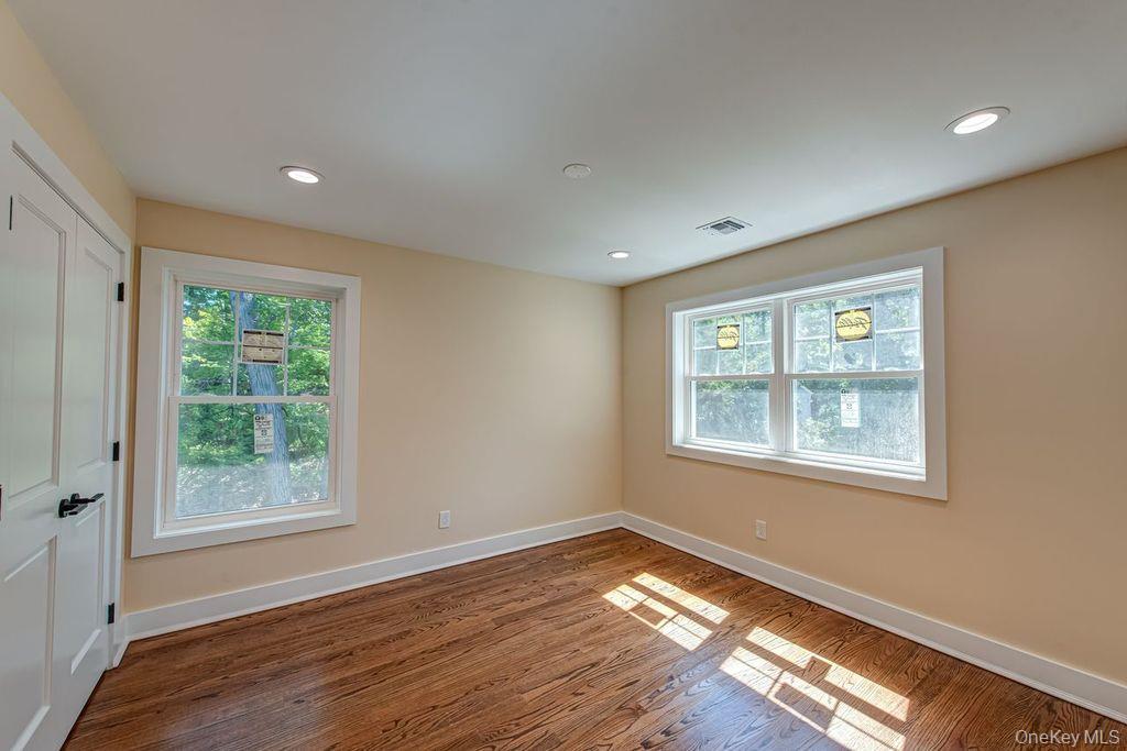 597 Pulaski, Kings Park, NY 11754