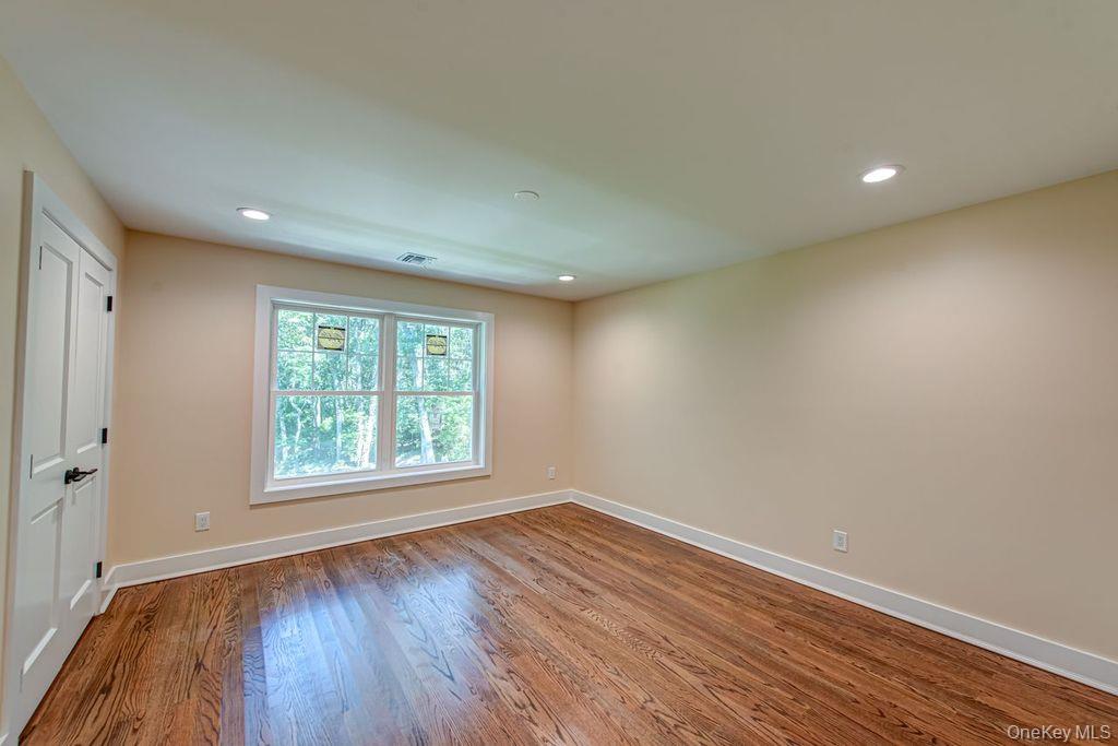 597 Pulaski, Kings Park, NY 11754