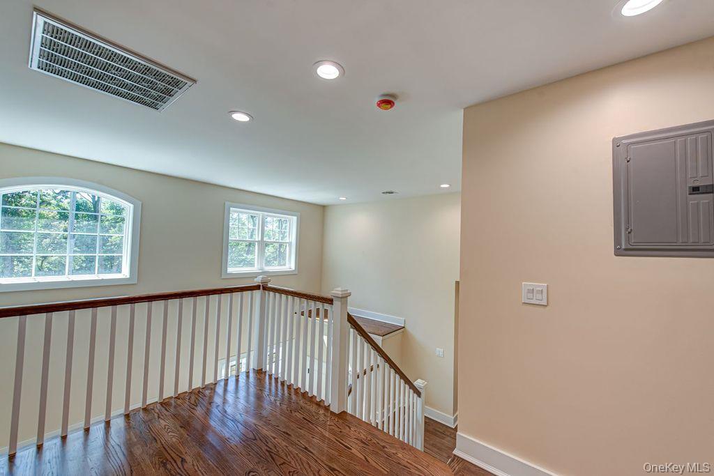 597 Pulaski, Kings Park, NY 11754