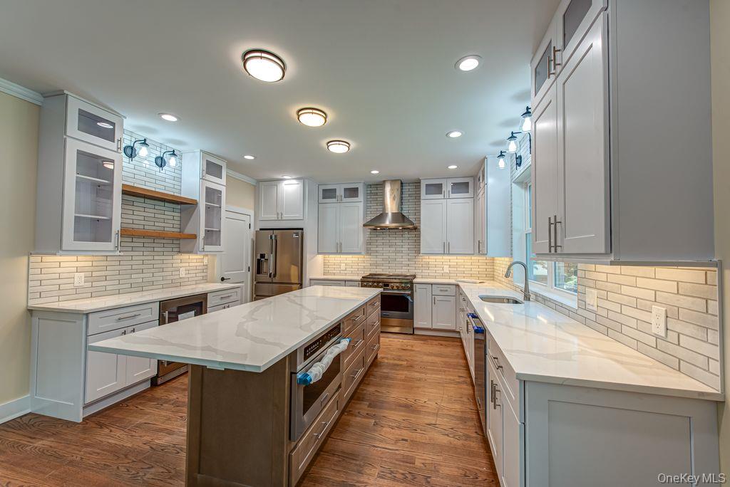 597 Pulaski, Kings Park, NY 11754