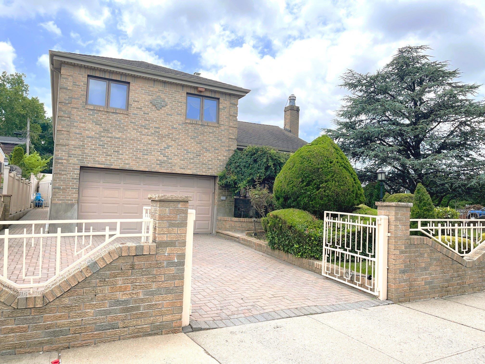 154-04 25 Avenue, Whitestone, NY 11357