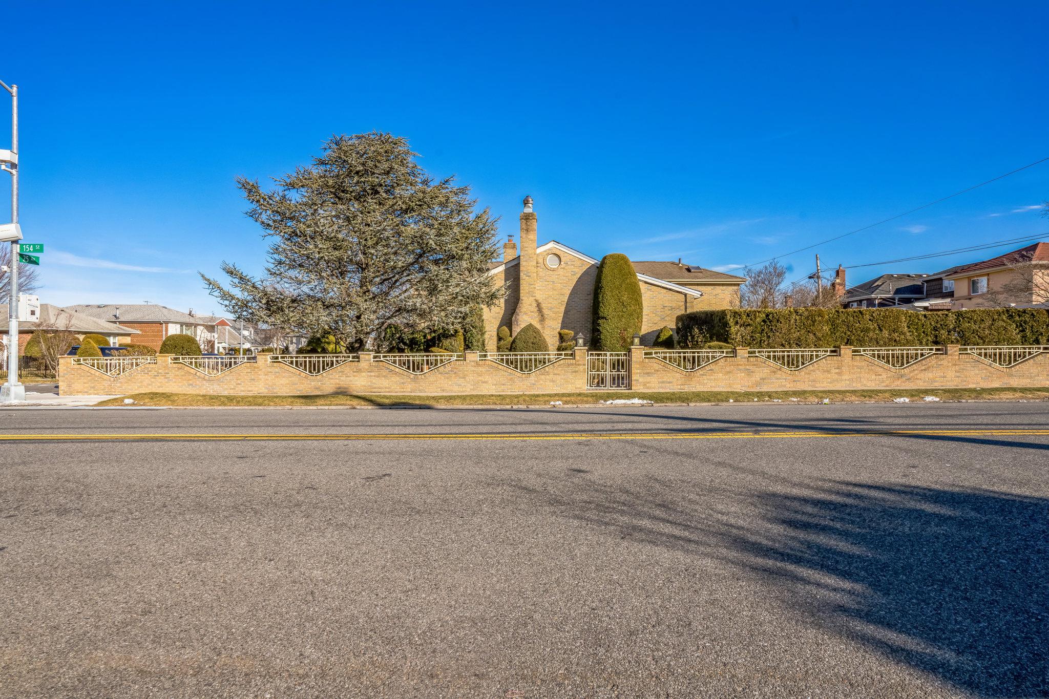 154-04 25 Avenue, Whitestone, NY 11357