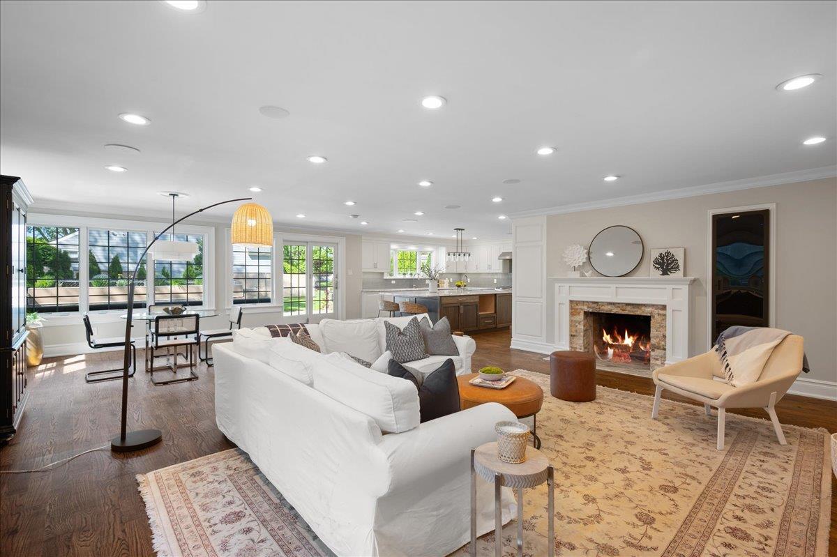 4 Clover Place, New Rochelle, NY 10805