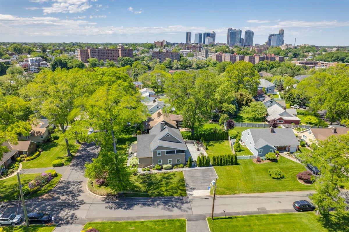 4 Clover Place, New Rochelle, NY 10805