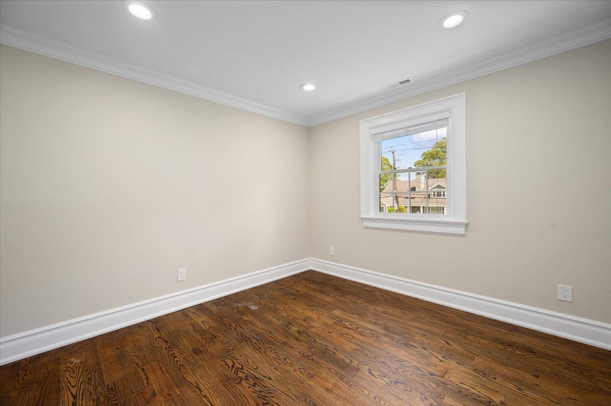 4 Clover Place, New Rochelle, NY 10805