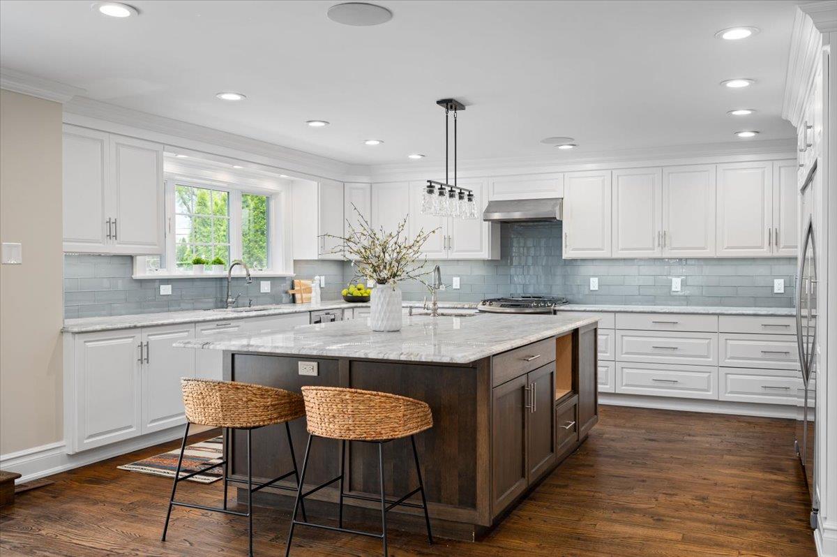 4 Clover Place, New Rochelle, NY 10805