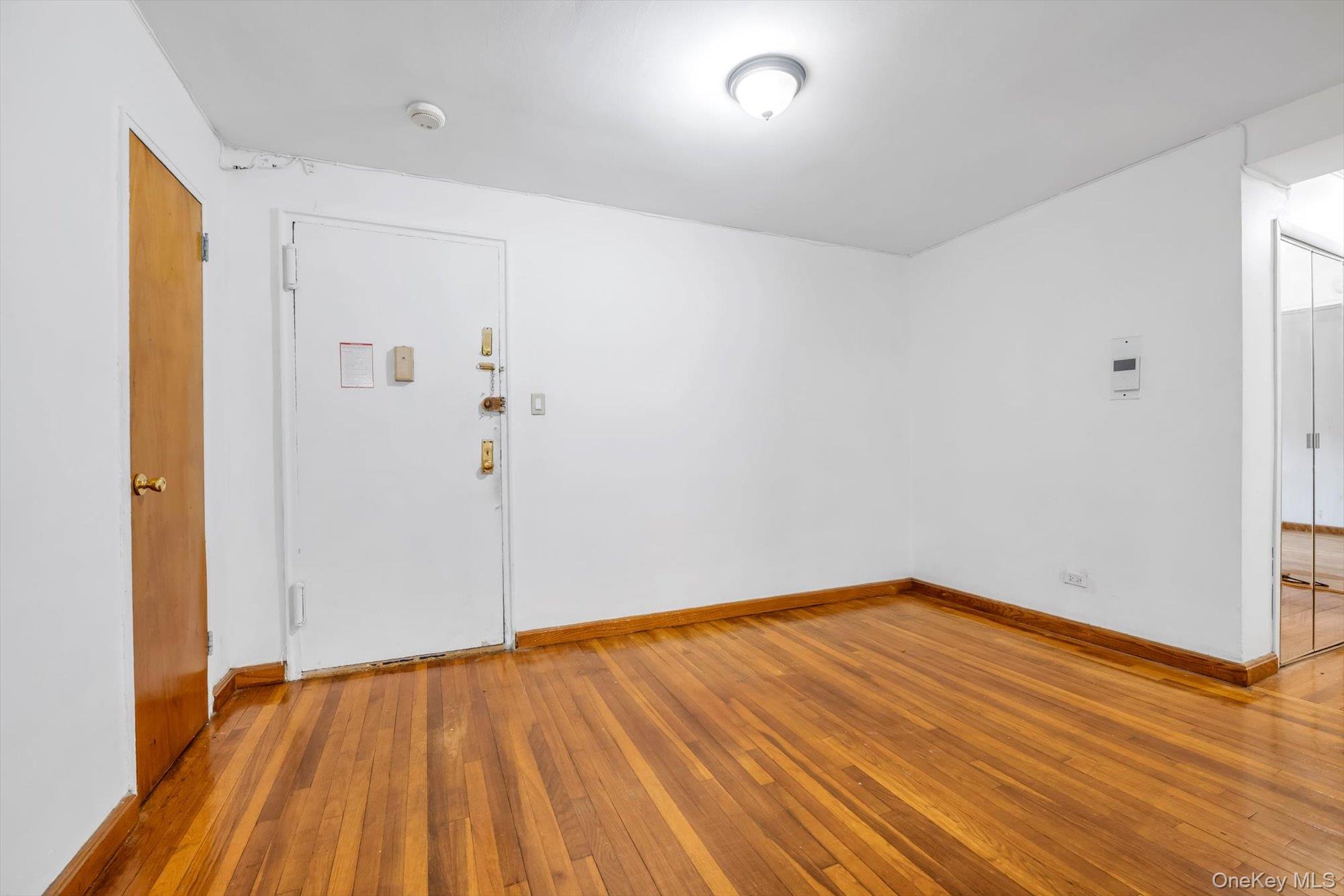 94-11 60th Avenue # 4E, Elmhurst, NY 11373