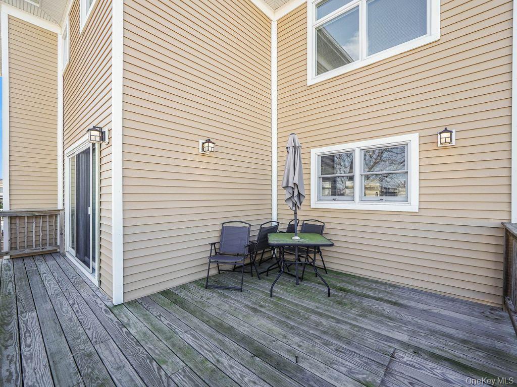 829 S Long Beach Avenue, Freeport, NY 11520