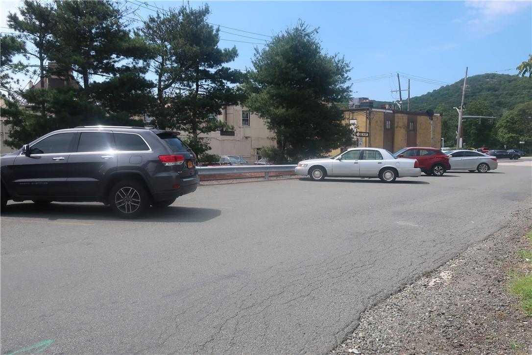 9 Wayne Avenue, Suffern, NY 10901
