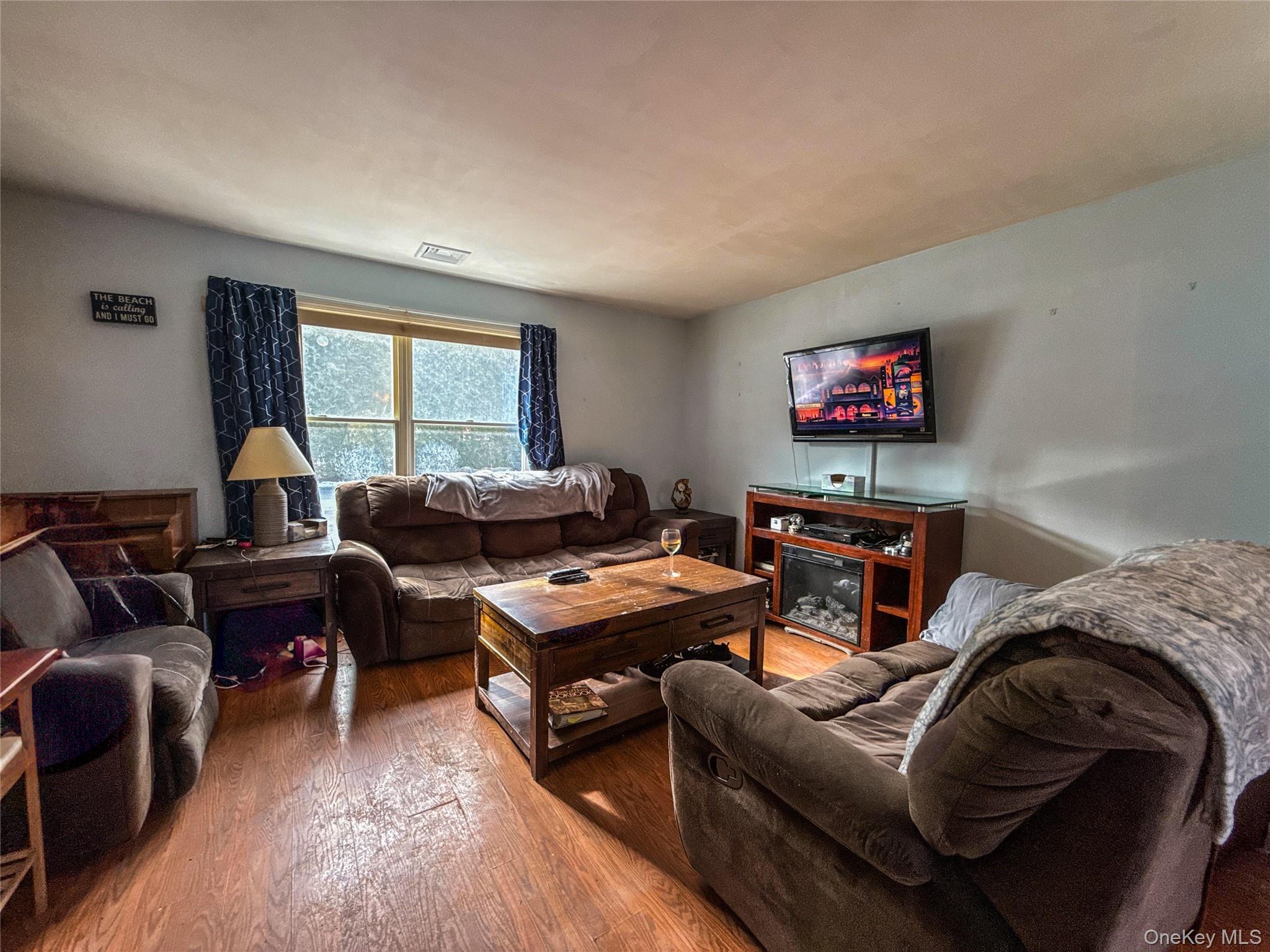 33 Muntz Lane, Garnerville, NY 10923