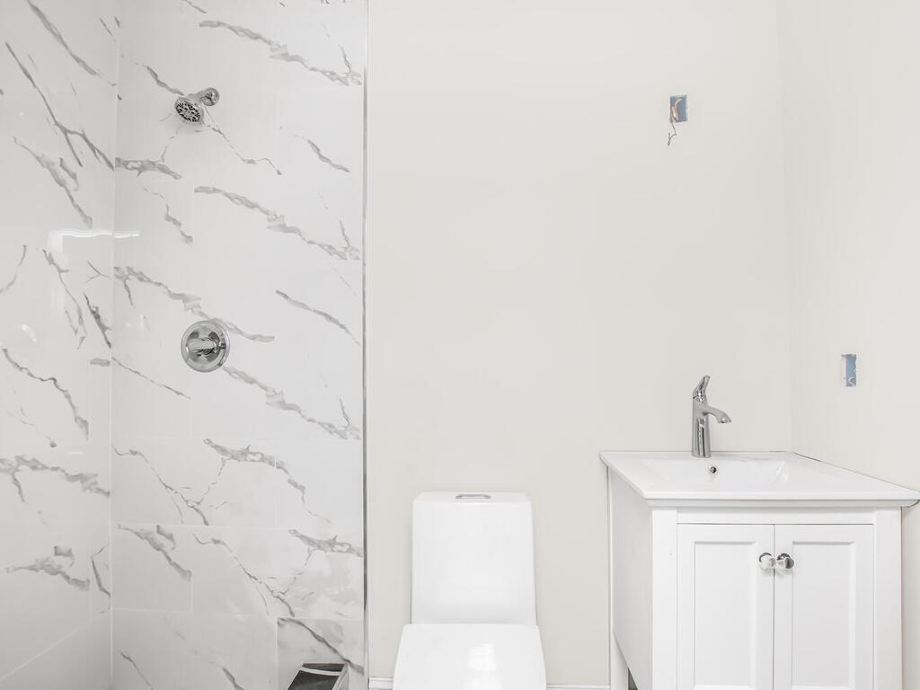 65 W 2nd Street # 2, Mount Vernon, NY 10550