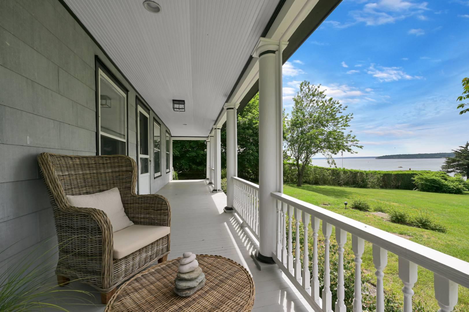 1260 Jackson Street, New Suffolk, NY 11956