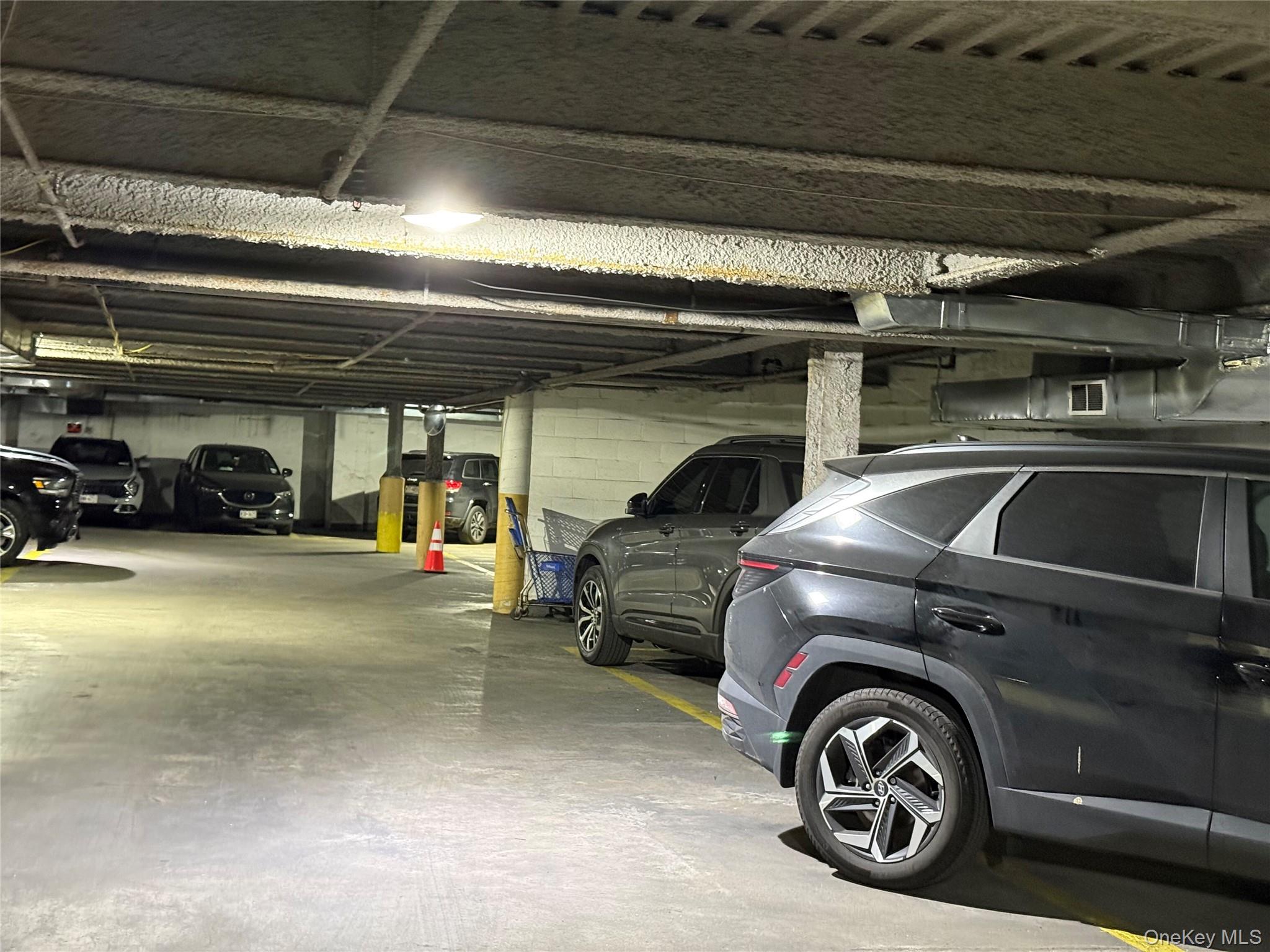 3506 Leavitt Street # 3I, Flushing, NY 11354