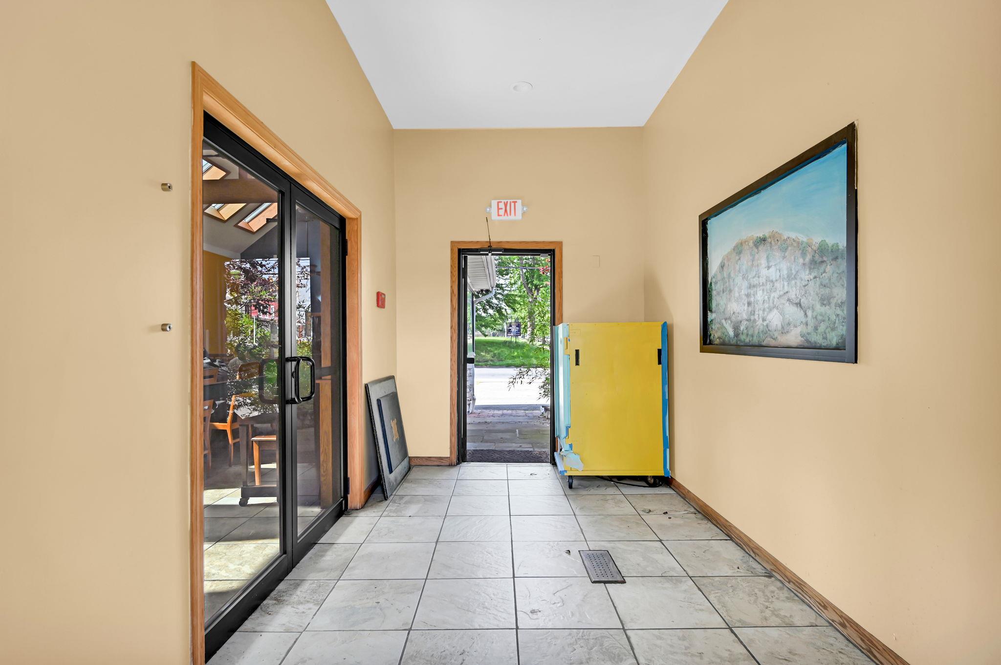 94 S Robinson Avenue, Newburgh, NY 12550