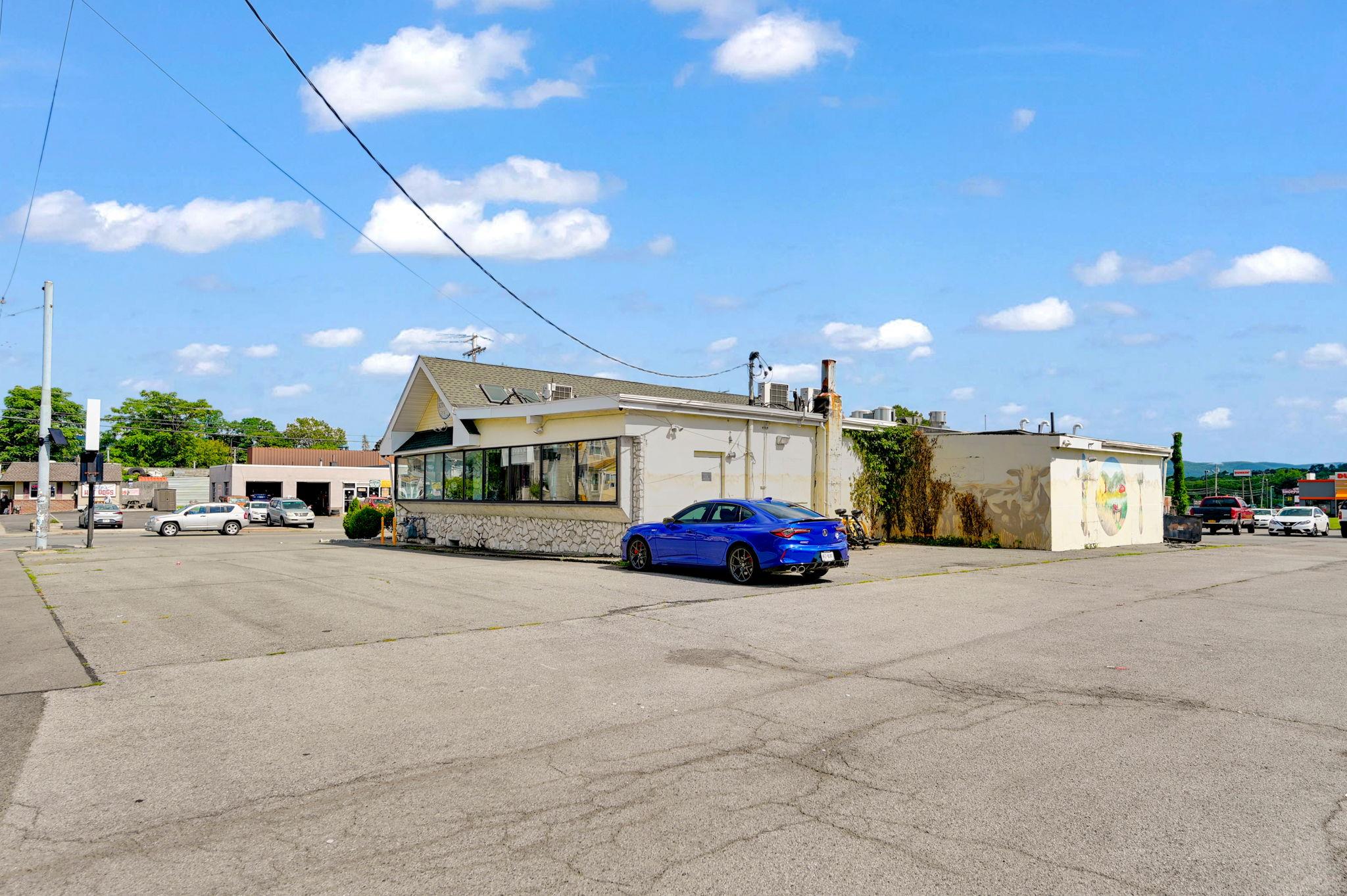 94 S Robinson Avenue, Newburgh, NY 12550