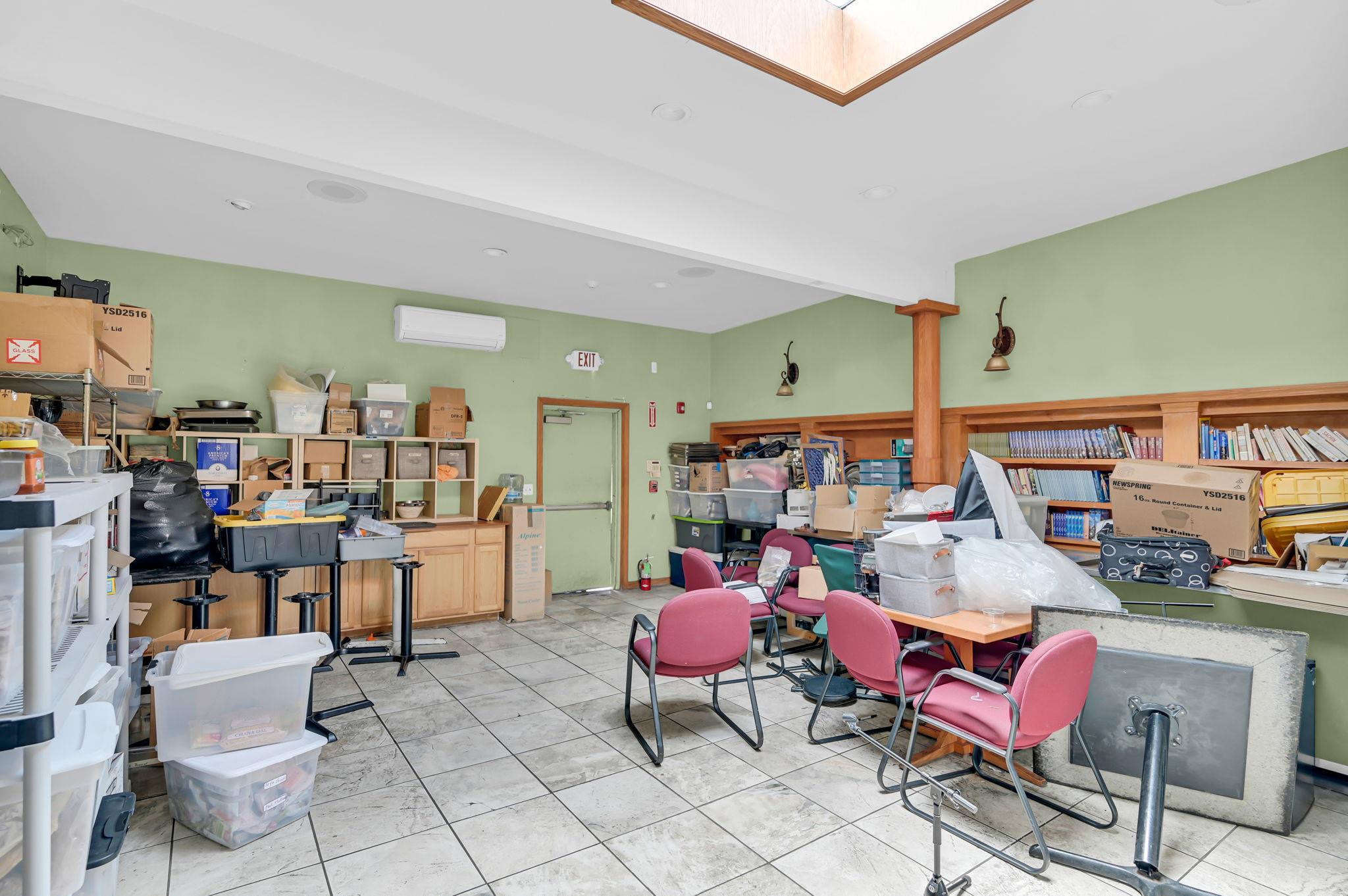 94 S Robinson Avenue, Newburgh, NY 12550