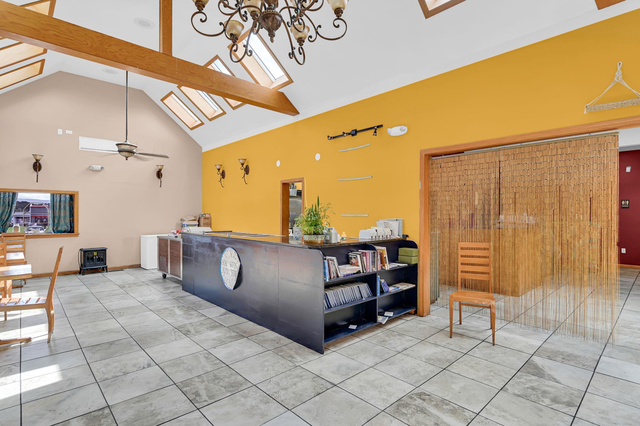 94 S Robinson Avenue, Newburgh, NY 12550