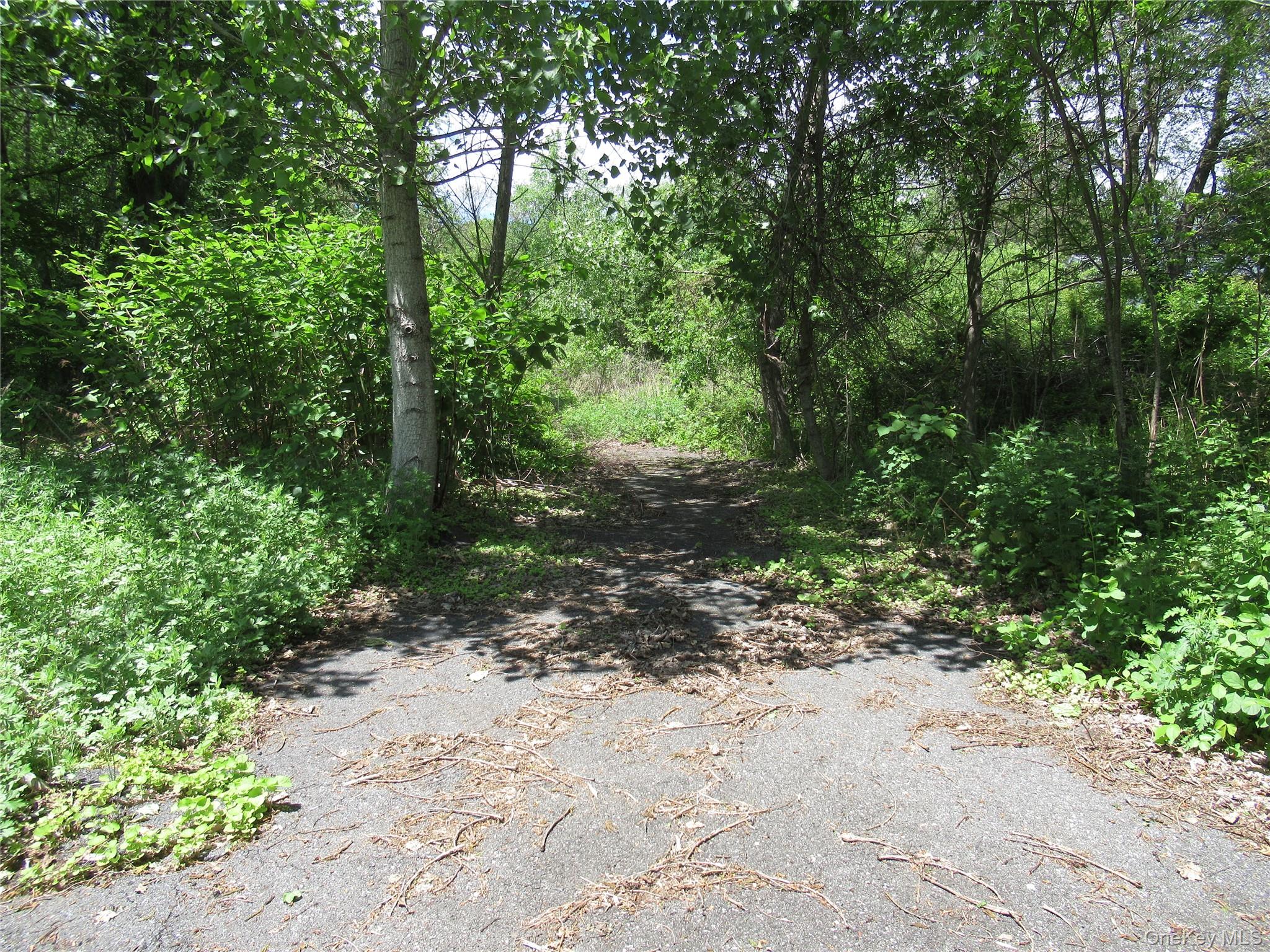 Overlook Drive, Pawling, NY 12564