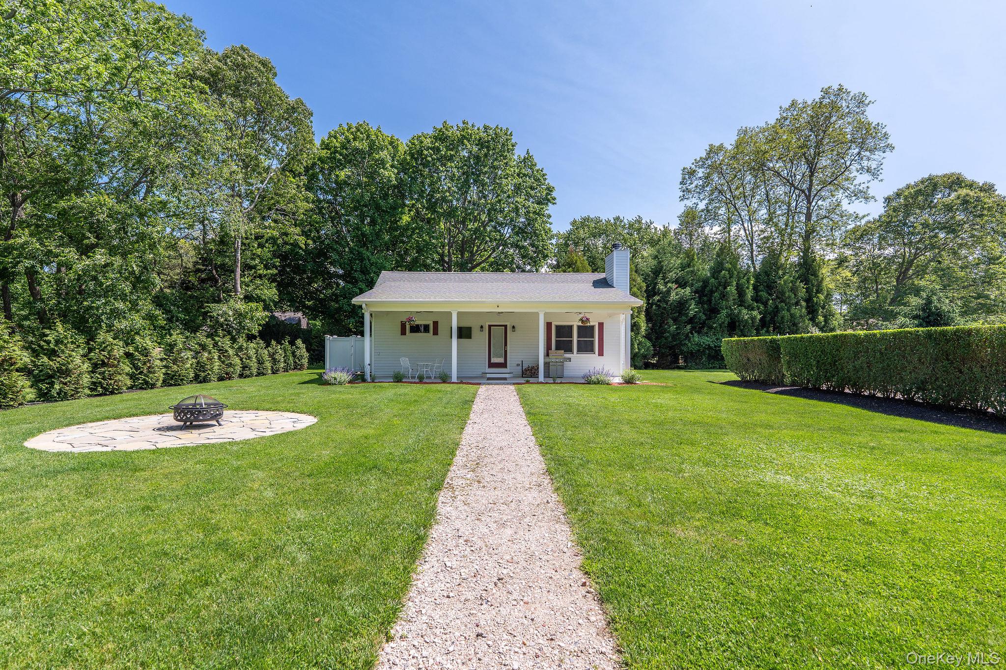 1125 Ole Jule Lane, Mattituck, NY 11952