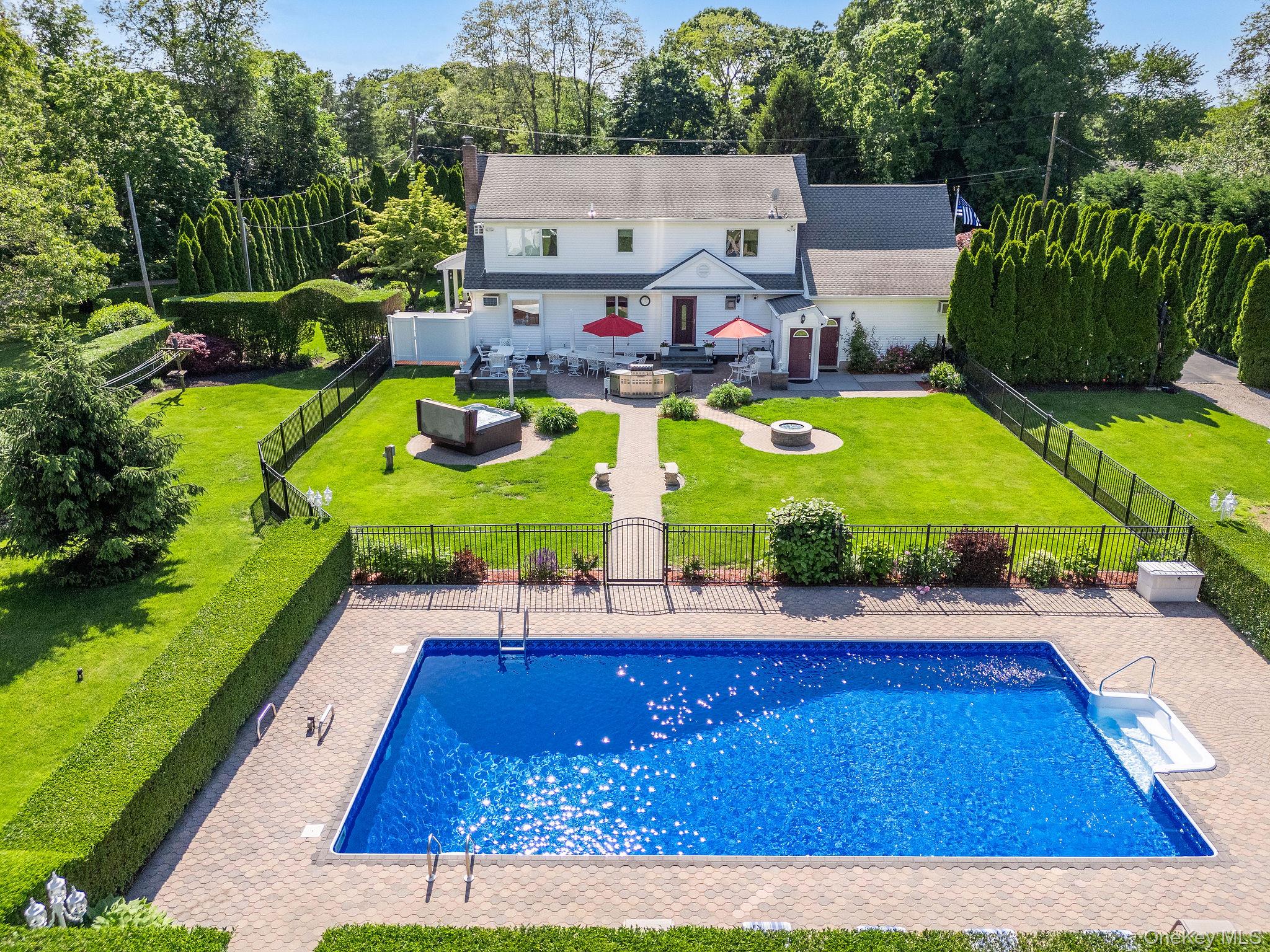 1125 Ole Jule Lane, Mattituck, NY 11952