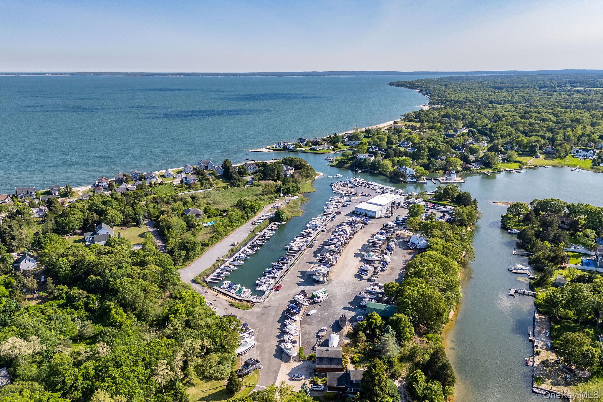 1125 Ole Jule Lane, Mattituck, NY 11952