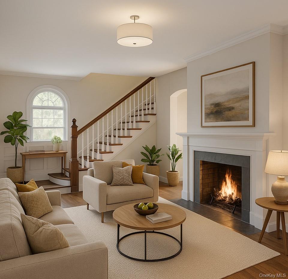 27 Locust Lane, Oyster Bay, NY 11771