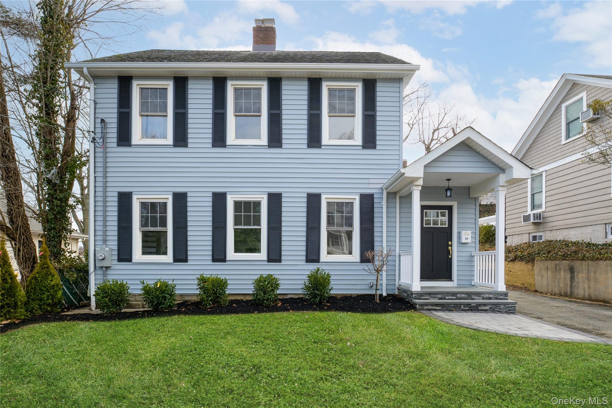 27 Locust Lane, Oyster Bay, NY 11771