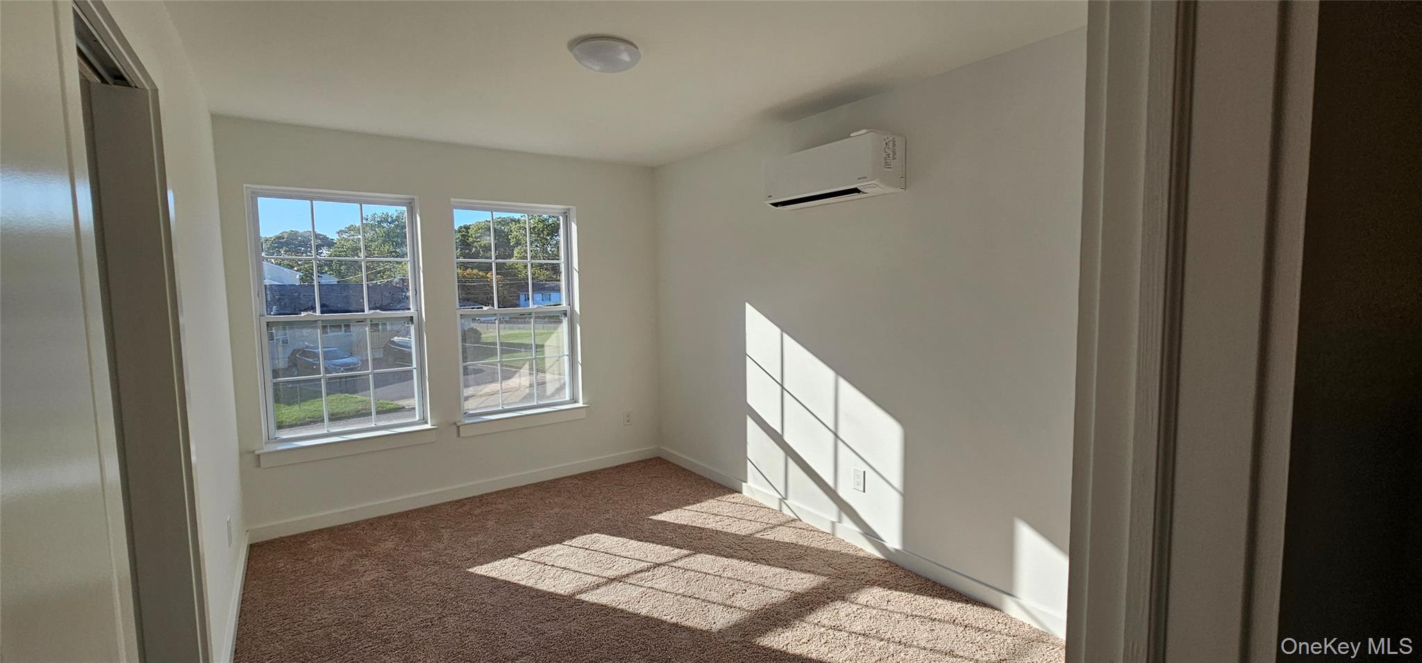 407 Floyd Road S, Shirley, NY 11967