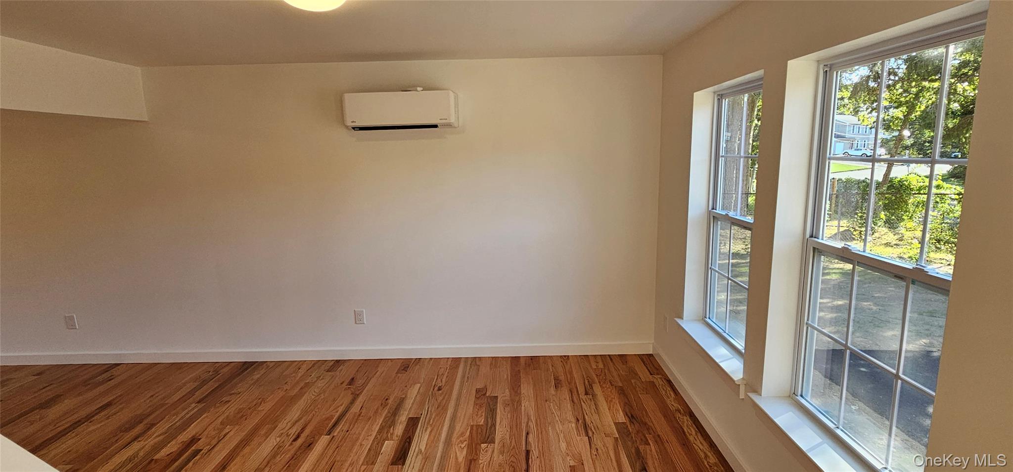 407 Floyd Road S, Shirley, NY 11967