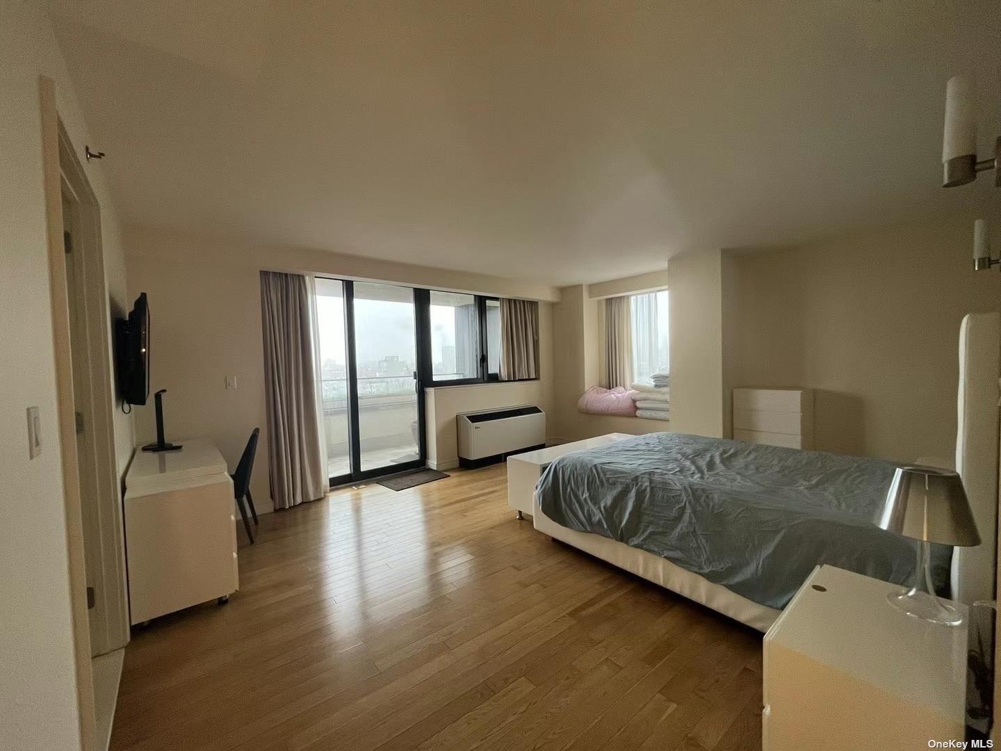 39-16 Prince Street # 11A, Flushing, NY 11354