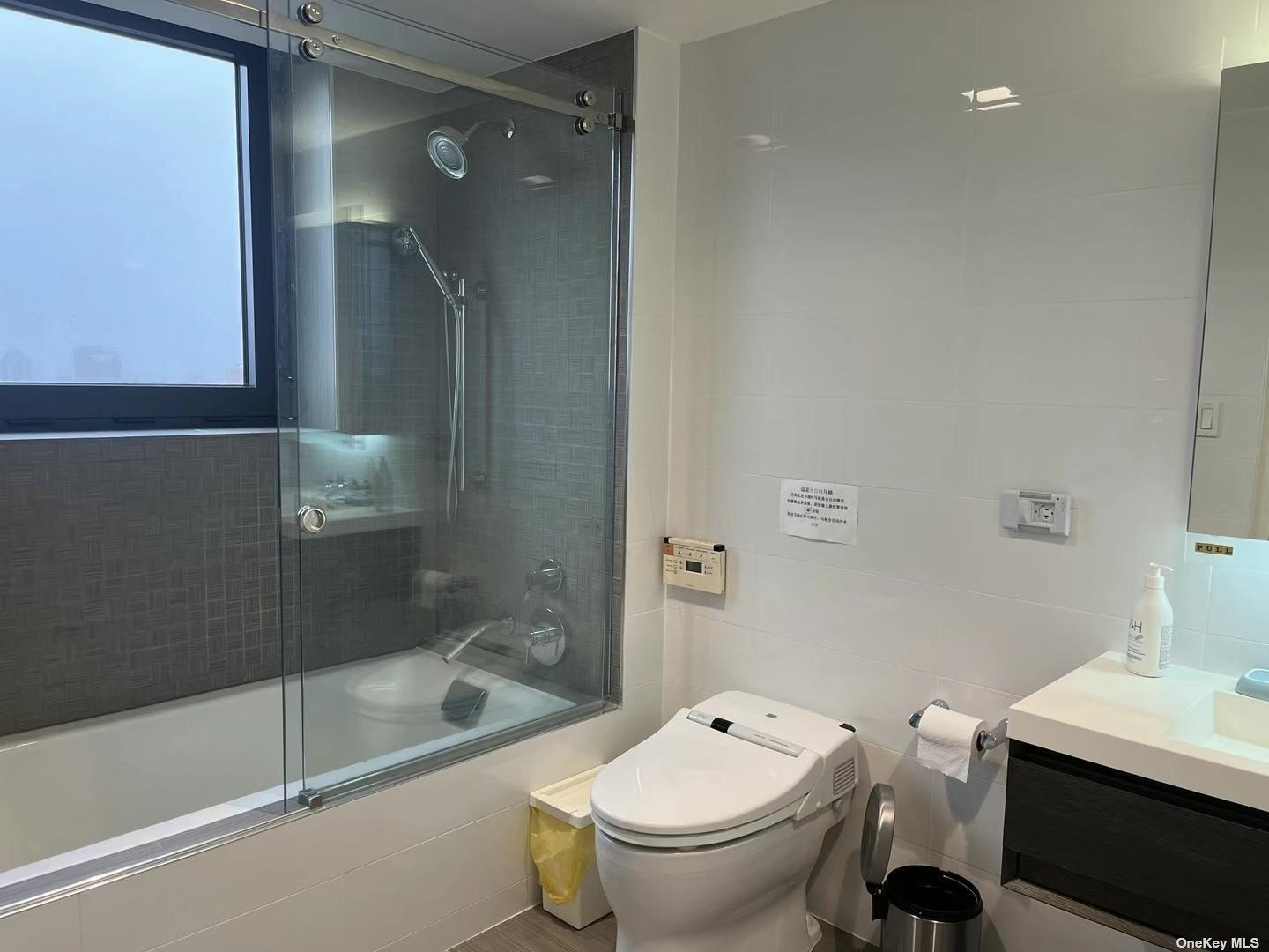 39-16 Prince Street # 11A, Flushing, NY 11354