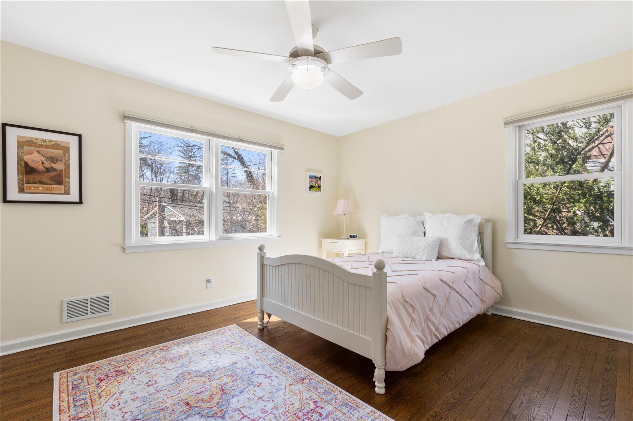 121 Walgrove Avenue, Dobbs Ferry, NY 10522