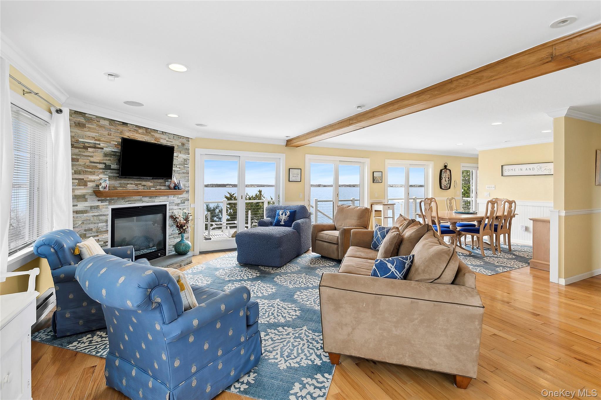 88 Point Road, Westhampton Beach, NY 11978