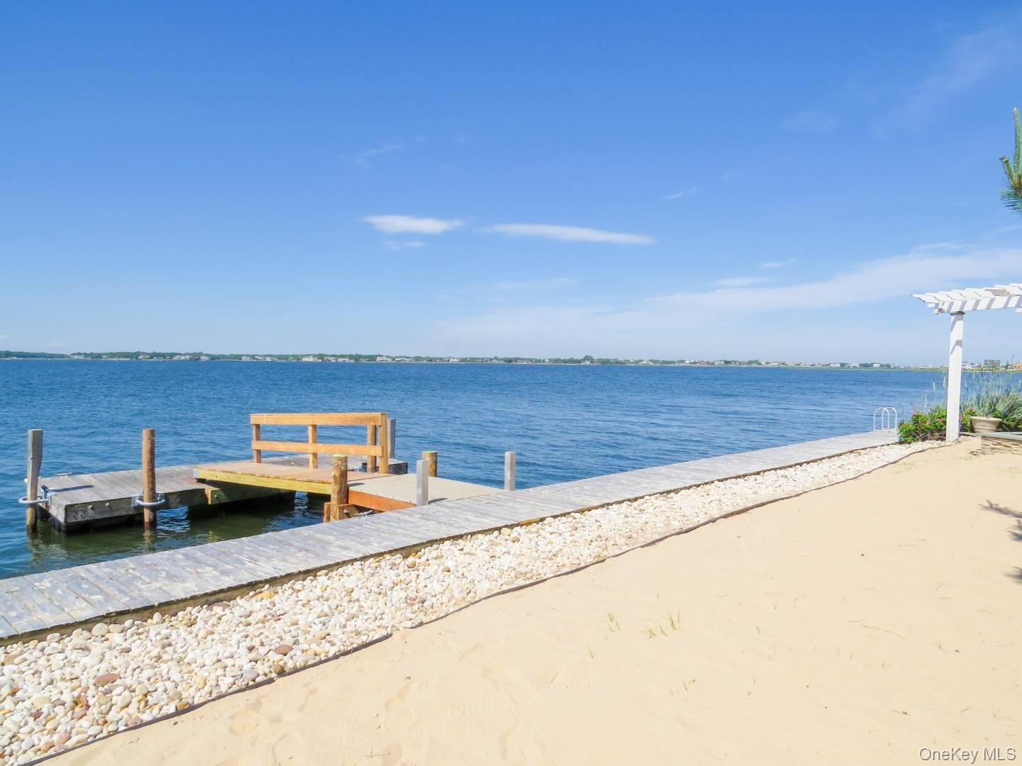 88 Point Road, Westhampton Beach, NY 11978