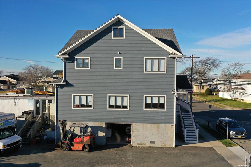19 Suffolk Street, Freeport, NY 11520
