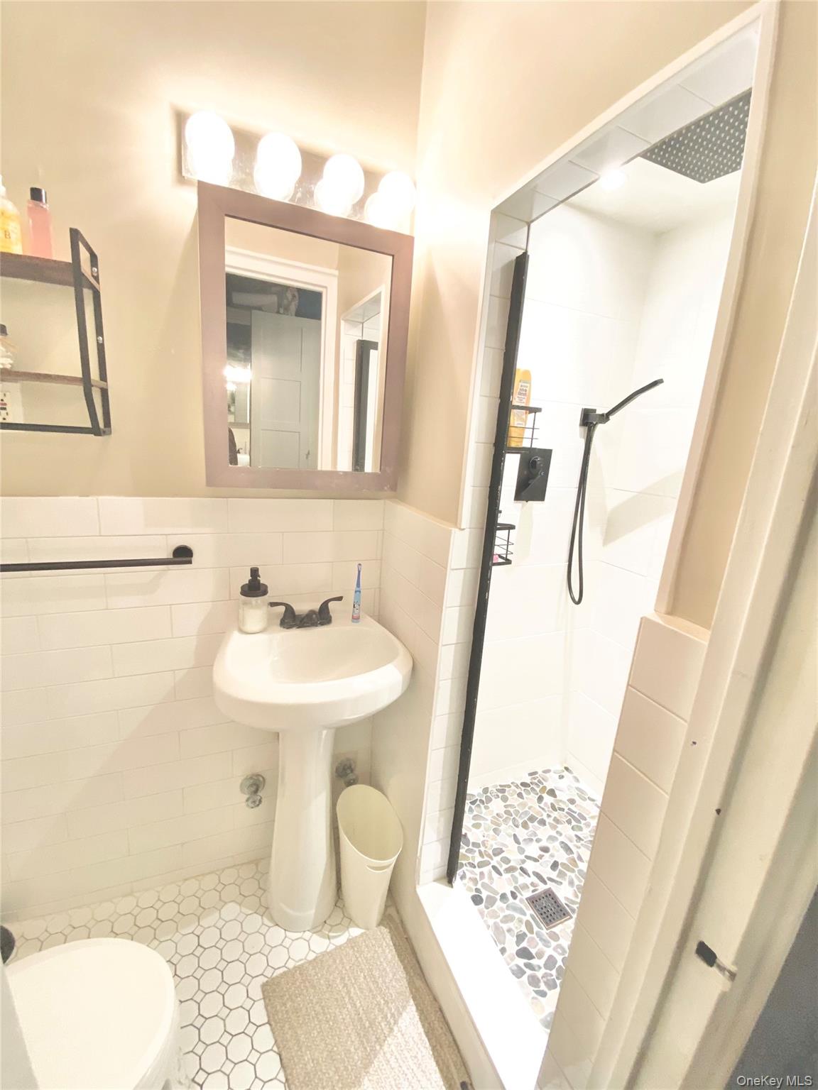 190 E Mosholu Parkway S # 1J, Bronx, NY 10458