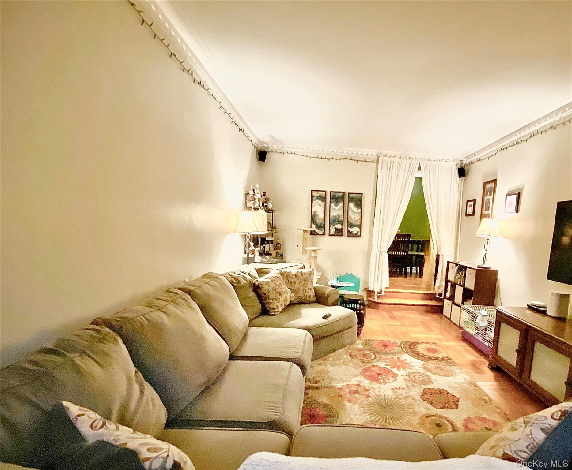 190 E Mosholu Parkway S # 1J, Bronx, NY 10458