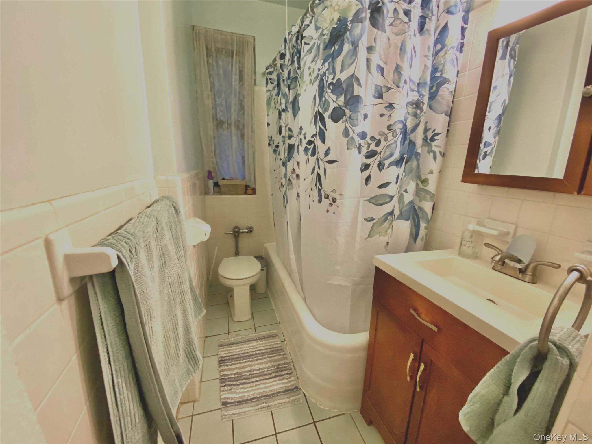 190 E Mosholu Parkway S # 1J, Bronx, NY 10458