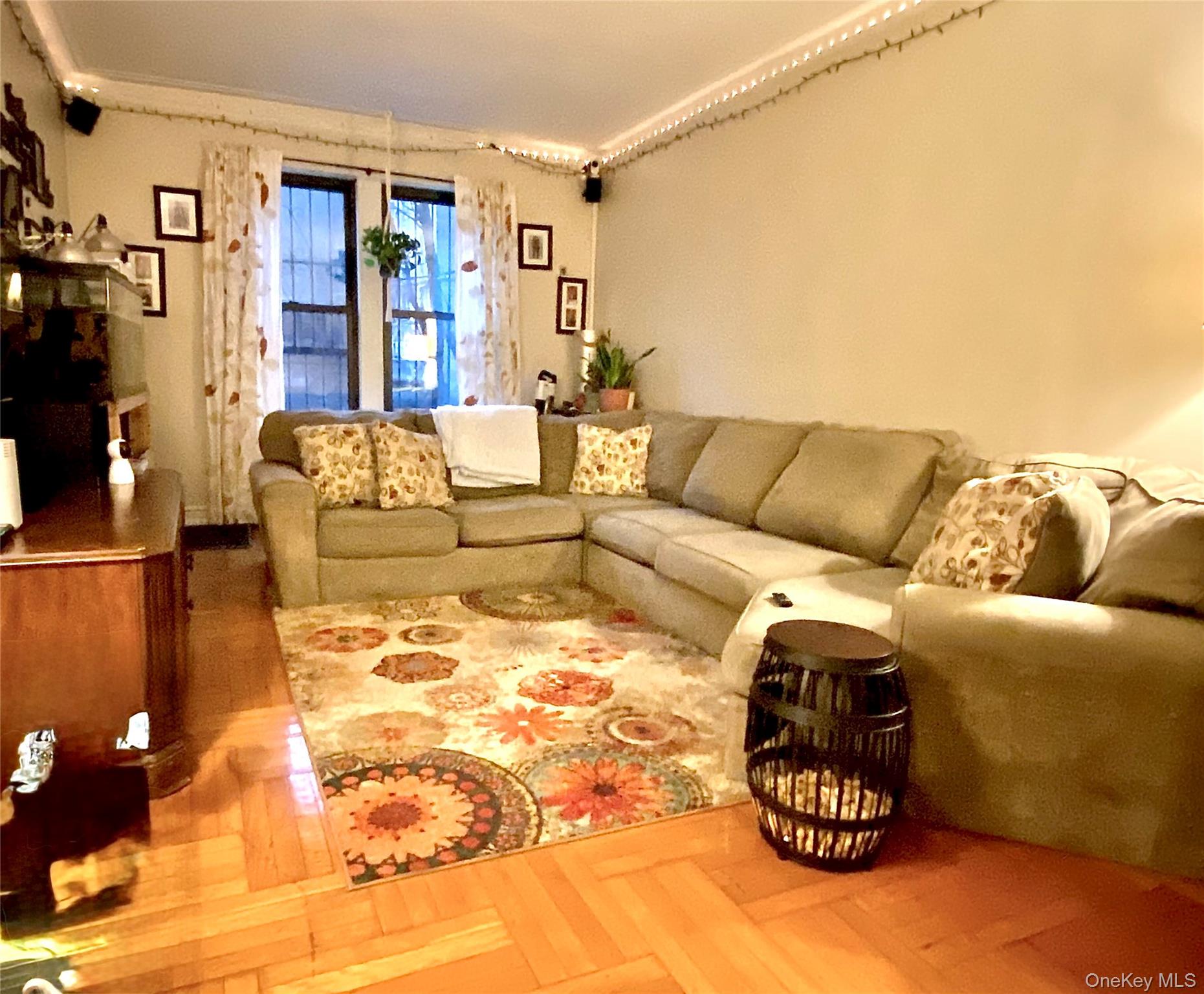 190 E Mosholu Parkway S # 1J, Bronx, NY 10458