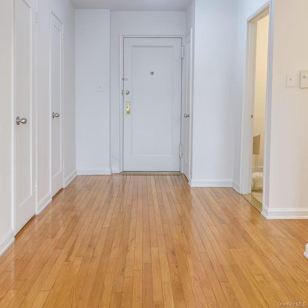 139-09 84th Drive # 307, Briarwood, NY 11435