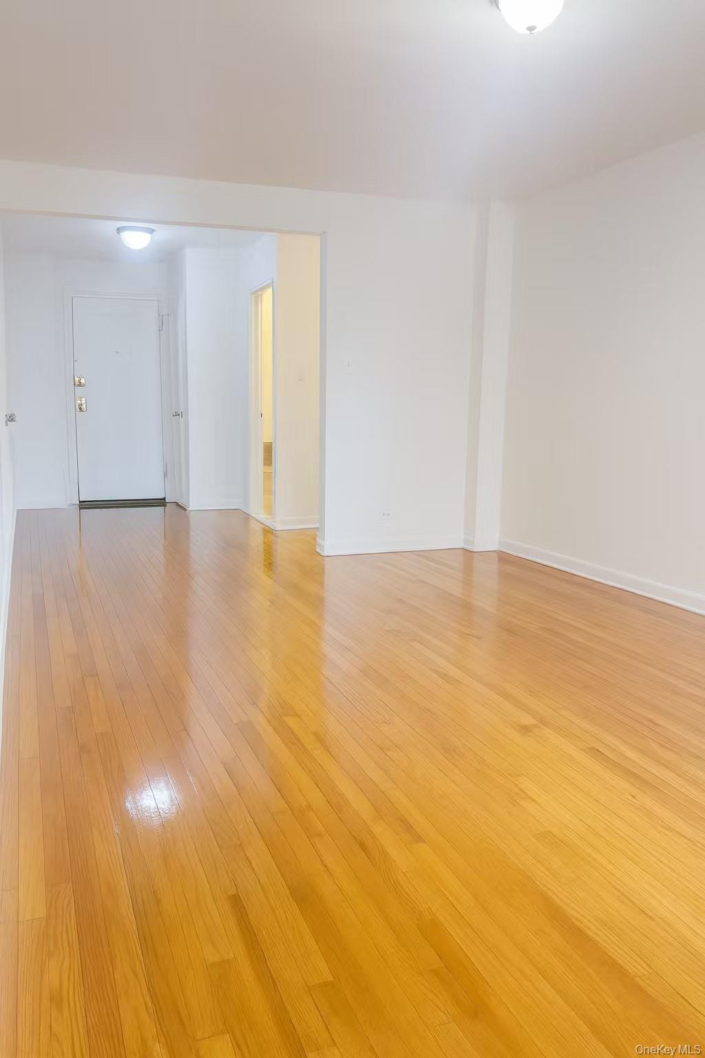 139-09 84th Drive # 307, Briarwood, NY 11435