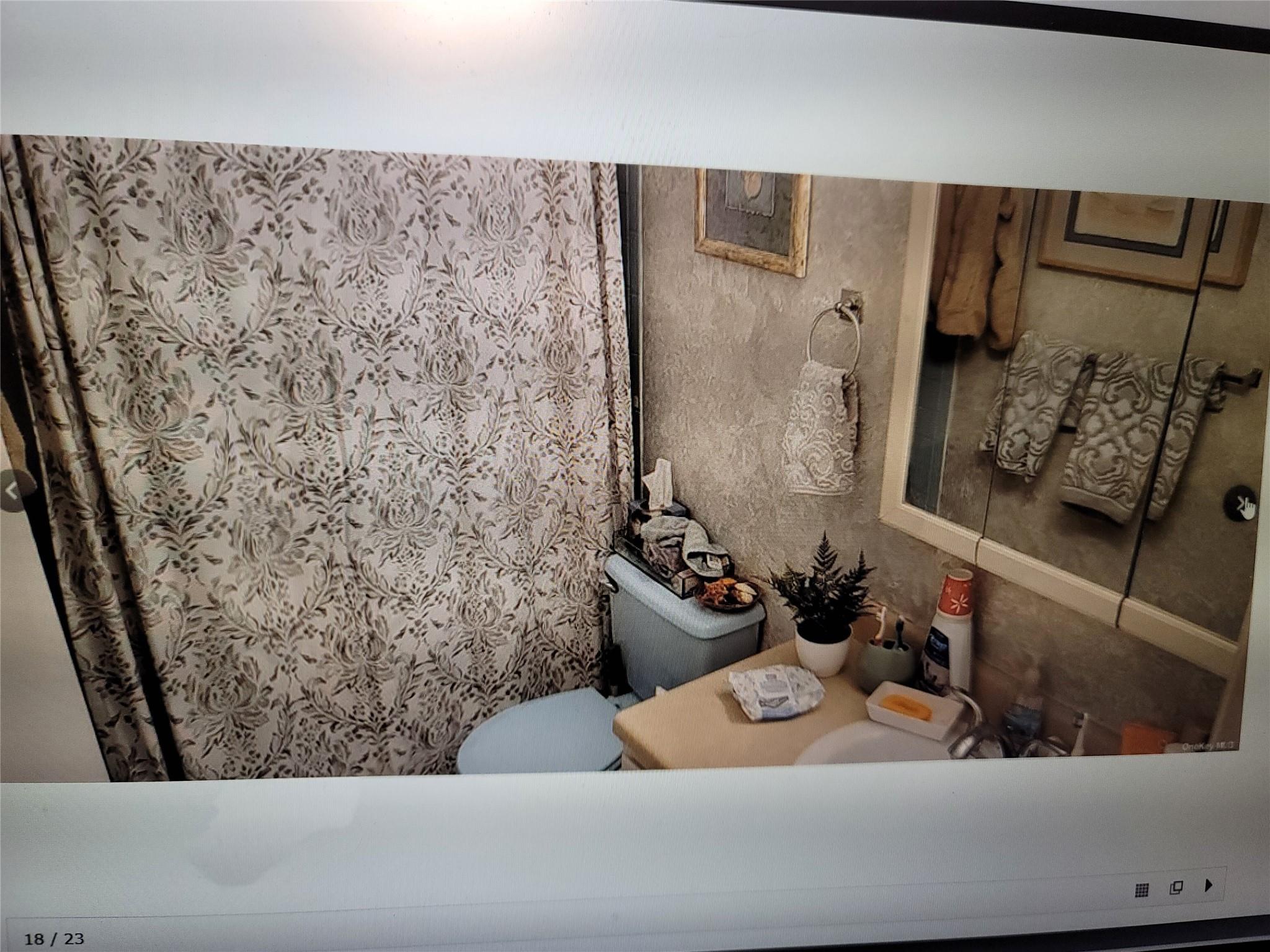 2 Cassie Court, Mount Sinai, NY 11766