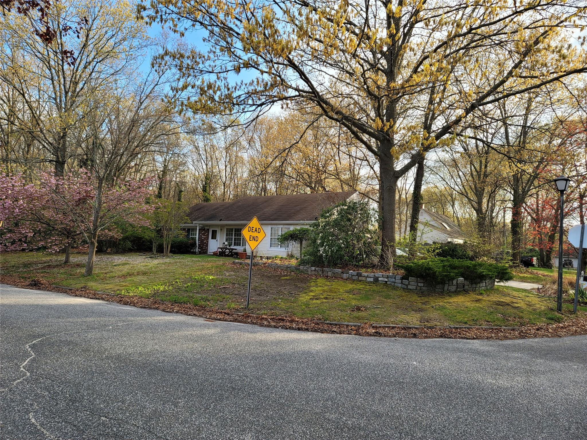 2 Cassie Court, Mount Sinai, NY 11766