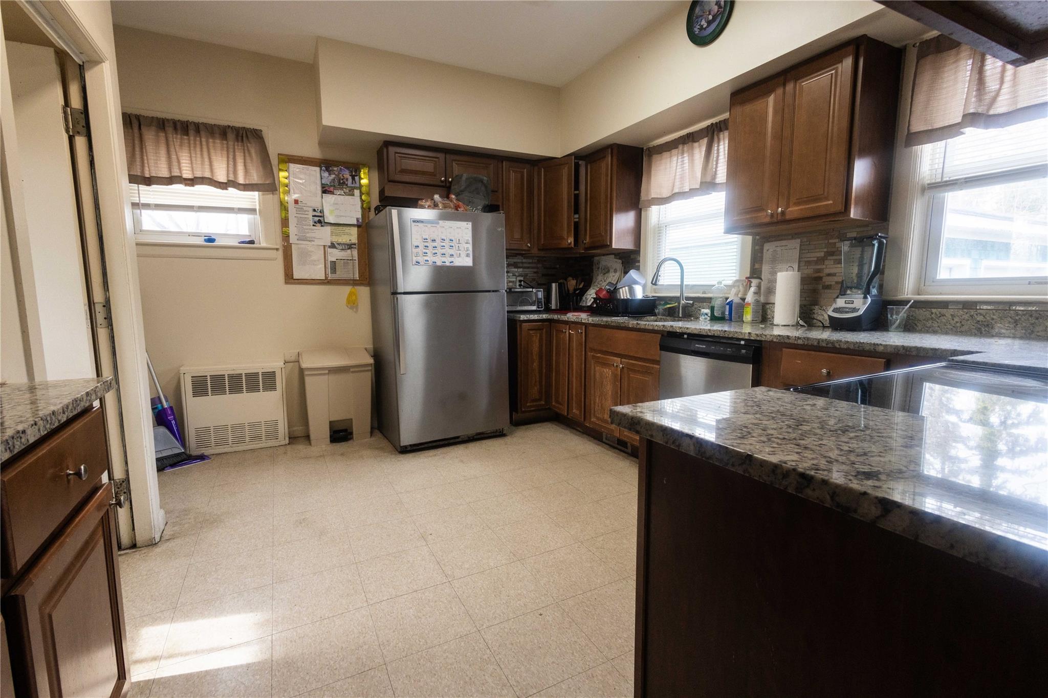 2 Old Cedar Swamp Road, Jericho, NY 11753