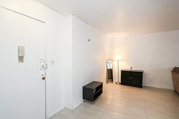 142-05 Roosevelt Avenue # 405, Flushing, NY 11354
