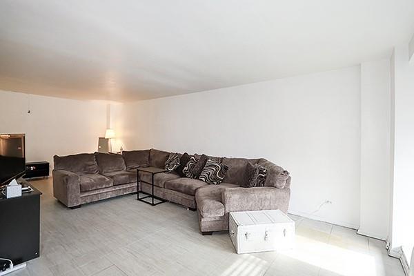 142-05 Roosevelt Avenue # 405, Flushing, NY 11354