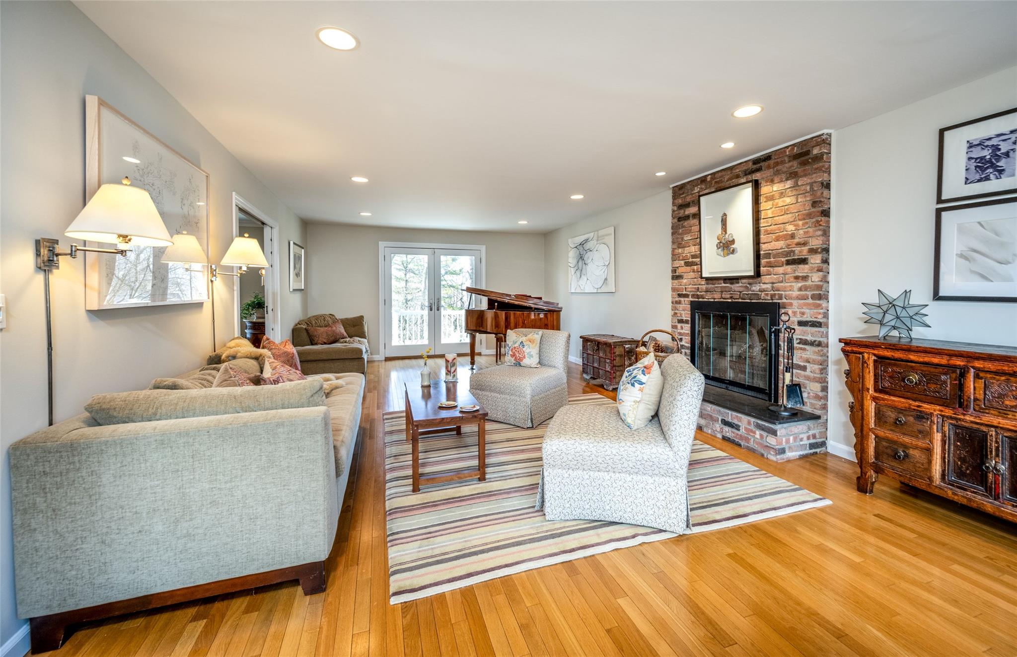 8 Barbara Lane, Irvington, NY 10533